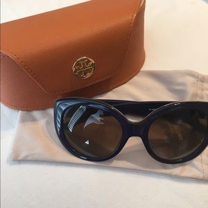 Tory Burch Sunglasses 🕶
